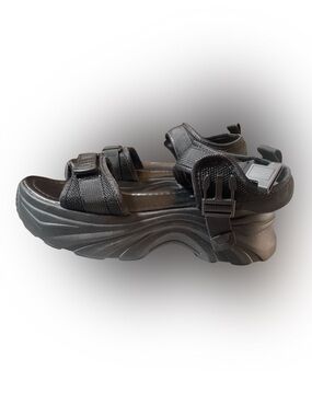 Black woemns  sandles, design name is , Fashion , size42 
 europe,     sz 11 usa